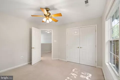 Bedroom - 8560 Bauer Cir, Springfield, VA 22152 photo 8 of 11