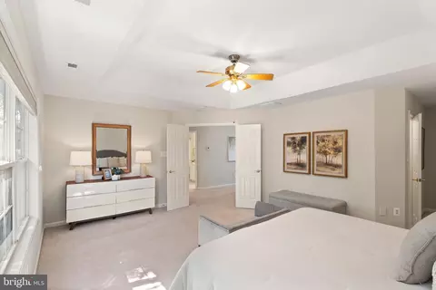 Bedroom - 8560 Bauer Cir, Springfield, VA 22152 photo 6 of 11