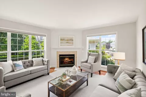 Living - 8560 Bauer Cir, Springfield, VA 22152 photo 1 of 3