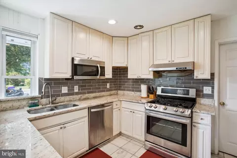Kitchen - 5821 Atteentee Rd, Springfield, VA 22150 photo 1 of 3