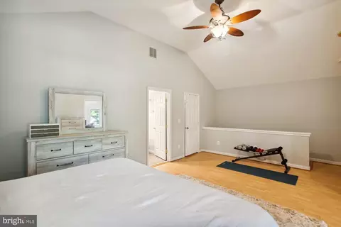 Bedroom - 5821 Atteentee Rd, Springfield, VA 22150 photo 4 of 4