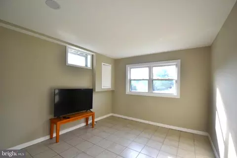 6015 Loretto St, Springfield, VA 22150 photo 17