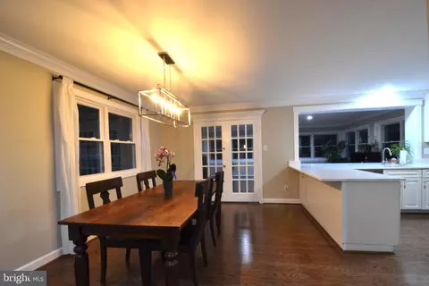 6015 Loretto St, Springfield, VA 22150 photo 5