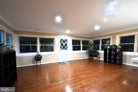 6015 Loretto St, Springfield, VA 22150 photo 9