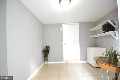6015 Loretto St, Springfield, VA 22150 photo 19