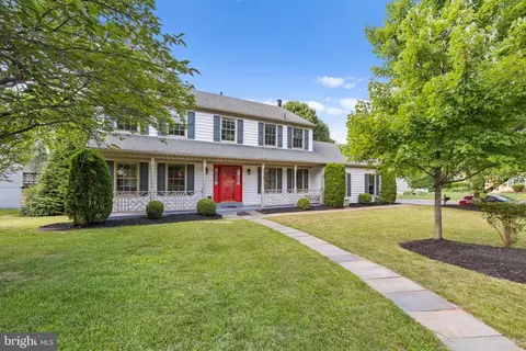 5726 Rocky Run Dr, Centreville, VA 20120
