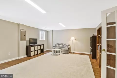 5988 Queenston St, Springfield, VA 22152 photo 33