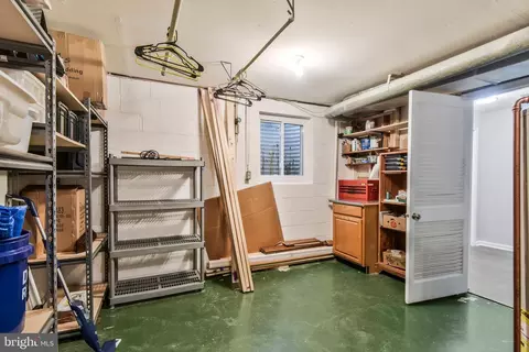 5988 Queenston St, Springfield, VA 22152 photo 31