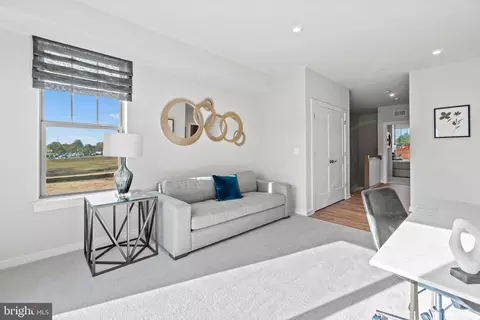 Entry Way - 4664 Westfields Blvd, Chantilly, VA 20151 photo 12 of 14