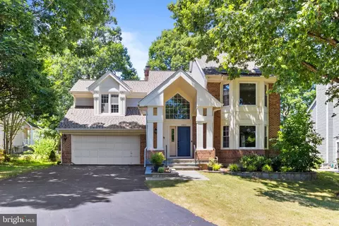 6806 Mount Olive Ct, Centreville, VA 20121