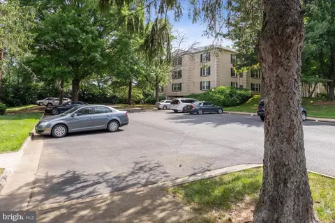 Exterior - 7600 Tremayne Pl #307, Mclean, VA 22102 photo 3 of 7