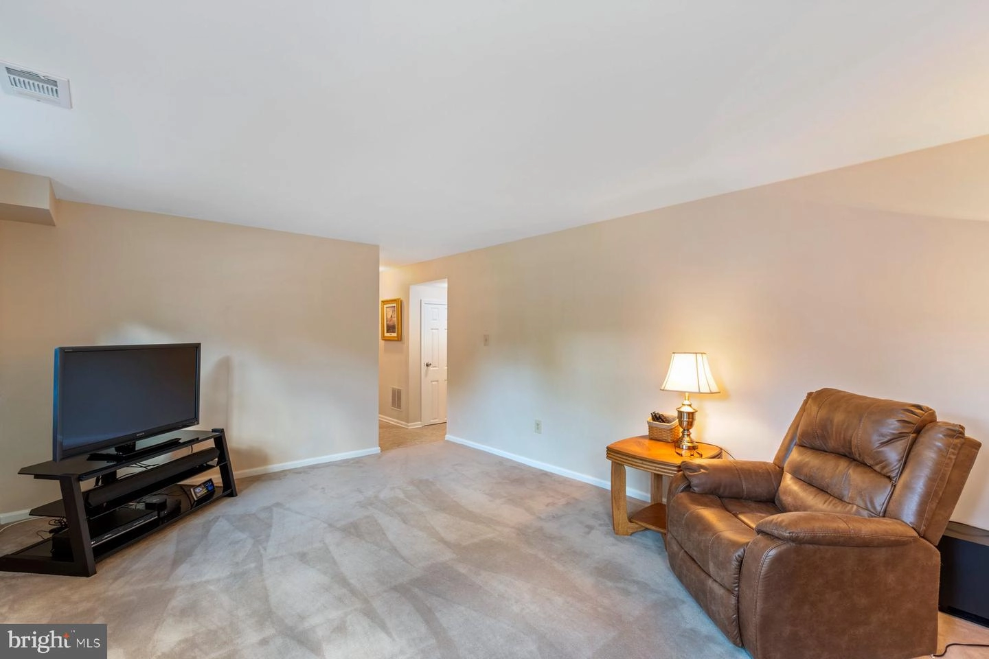 Living - 8807 Hayload Ct, Springfield, VA 22153 photo 5 of 5