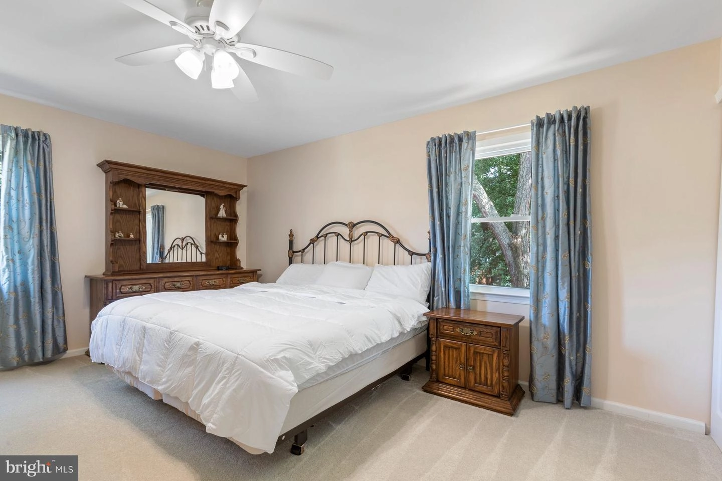 Bedroom - 8807 Hayload Ct, Springfield, VA 22153 photo 1 of 9