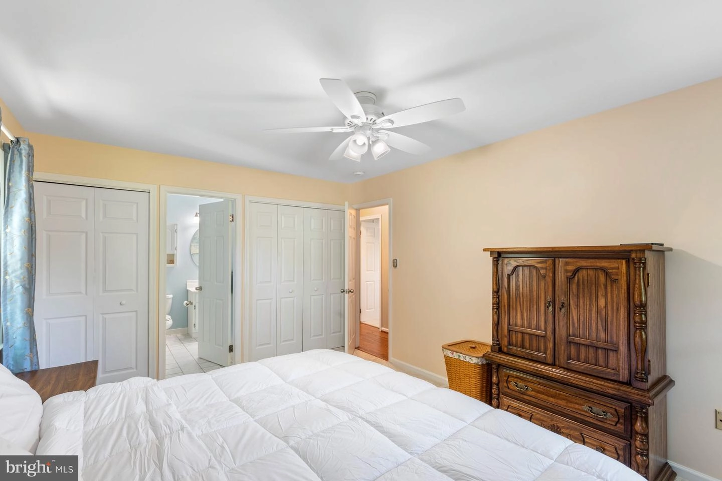 Bedroom - 8807 Hayload Ct, Springfield, VA 22153 photo 3 of 9
