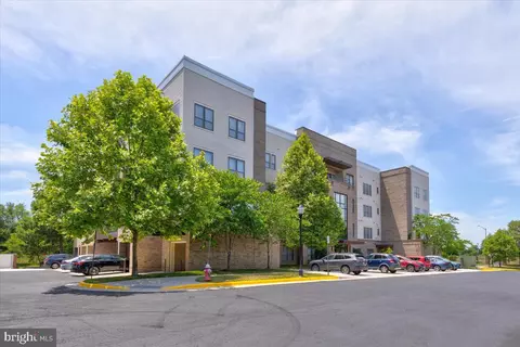 8435 Peace Lily Ct #413, Lorton, VA 22079