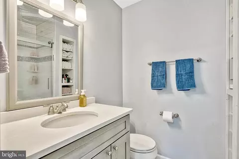 9132 Blarney Stone Dr, Springfield, VA 22152 photo 28