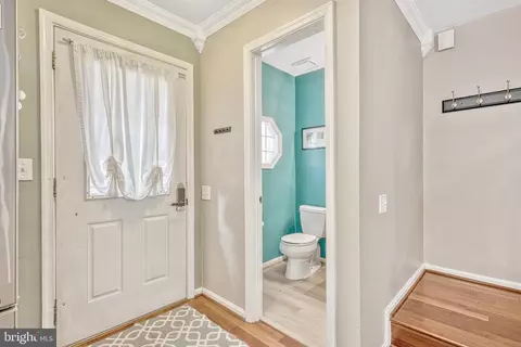 9132 Blarney Stone Dr, Springfield, VA 22152 photo 31