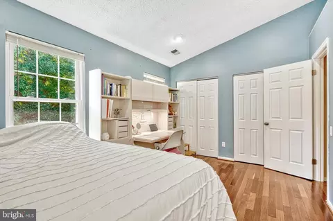 9132 Blarney Stone Dr, Springfield, VA 22152 photo 26