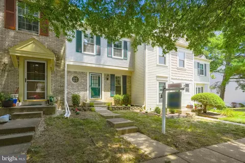 9132 Blarney Stone Dr, Springfield, VA 22152 photo 4