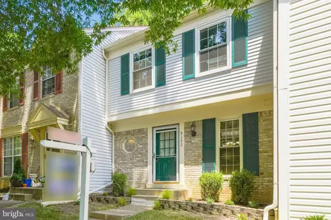 9132 Blarney Stone Dr, Springfield, VA 22152 photo 3
