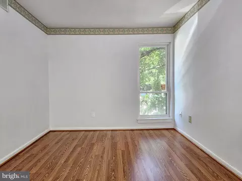5803 Royal Ridge Dr #E, Springfield, VA 22152 photo 22