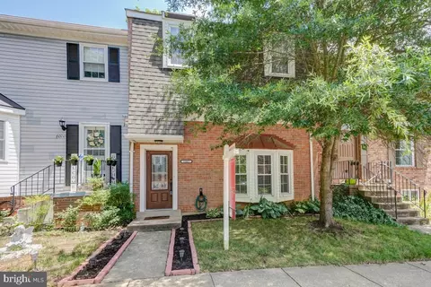 6002 Ticonderoga Ct, Burke, VA 22015