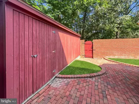 5955 Queenston St, Springfield, VA 22152 photo 50