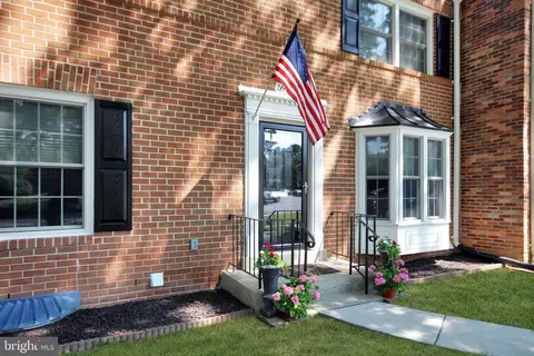5955 Queenston St, Springfield, VA 22152 photo 10