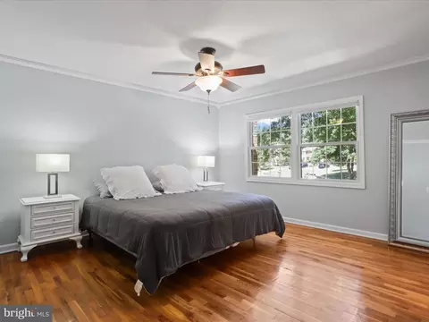 5955 Queenston St, Springfield, VA 22152 photo 24