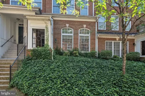 4454 A Beacon Grove Cir #607A, Fairfax, VA 22033