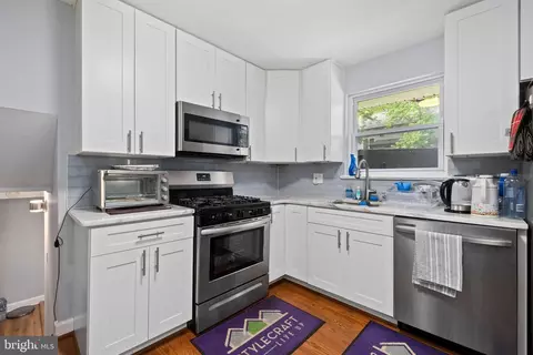 7422 Flora St, Springfield, VA 22150 photo 17