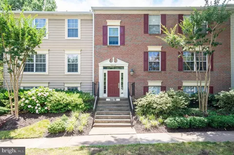 3803 Green Ridge Ct # 101, Fairfax, VA 22033