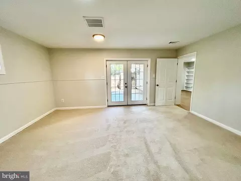 7211 Halifax Pl, Springfield, VA 22150 photo 19