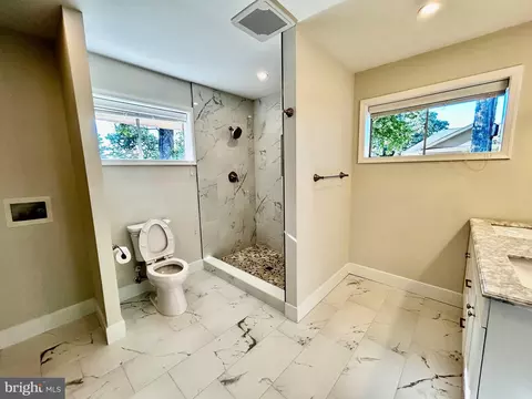 7211 Halifax Pl, Springfield, VA 22150 photo 20