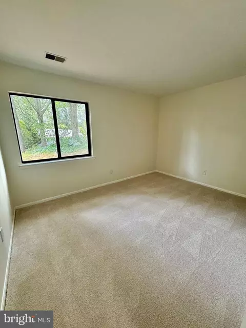 11412 Turnmill Ln, Reston, VA 20191 photo 12