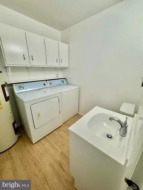 11412 Turnmill Ln, Reston, VA 20191 photo 18