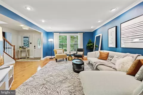 1865 Post Oak Trl, Reston, VA 20191 photo 5