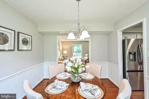 12802 Kettering Dr, Herndon, VA 20171 photo 11