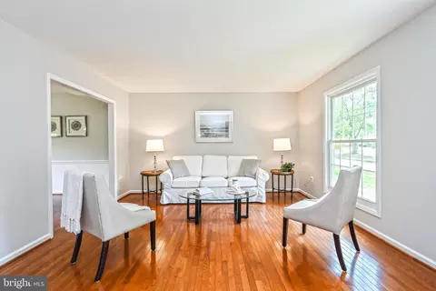 12802 Kettering Dr, Herndon, VA 20171 photo 6