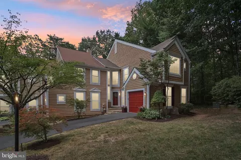11751 Arbor Glen Way, Reston, VA 20194