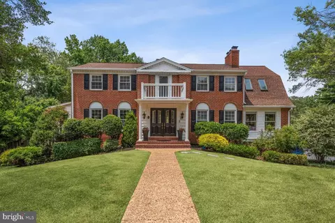 9300 Maybrook Pl, Alexandria, VA 22309