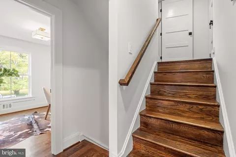 8315 Cedardale Dr, Alexandria, VA 22308 photo 24