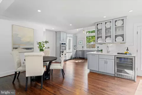 8315 Cedardale Dr, Alexandria, VA 22308 photo 20