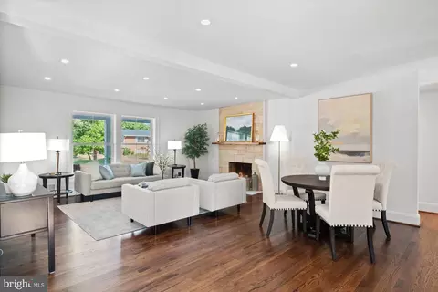 8315 Cedardale Dr, Alexandria, VA 22308 photo 12