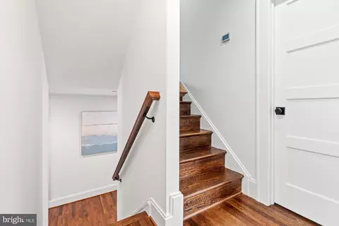 8315 Cedardale Dr, Alexandria, VA 22308 photo 23