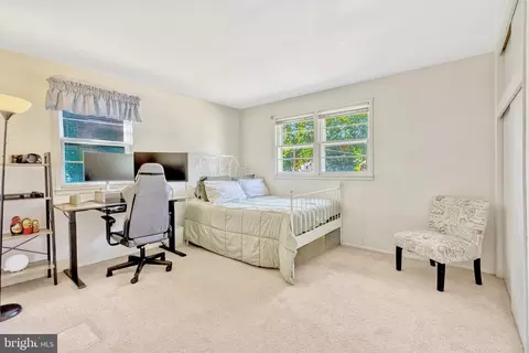 7704 Elgar St, Springfield, VA 22151 photo 10