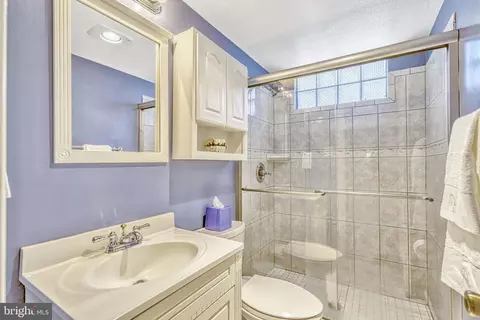 7704 Elgar St, Springfield, VA 22151 photo 15