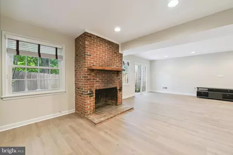 6645 Mclean Dr, Mclean, VA 22101 photo 25