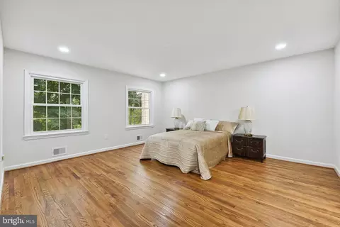 6645 Mclean Dr, Mclean, VA 22101 photo 13