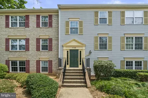 7735 Inversham Dr #174, Falls Church, VA 22042